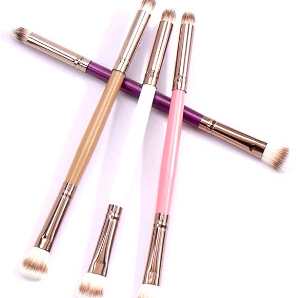 4 pc eyeshadow brush set - Picture 2 of 2